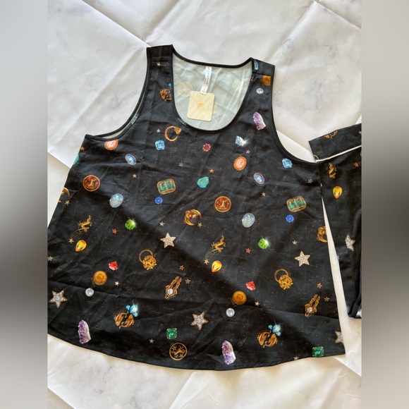 FABLETICS ecosatin crop pants and tank pijama set ✨ - Picture 10 of 12